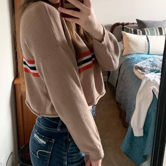 Forever 21 Cropped Sweater with Stripe - Picture 3 of 3